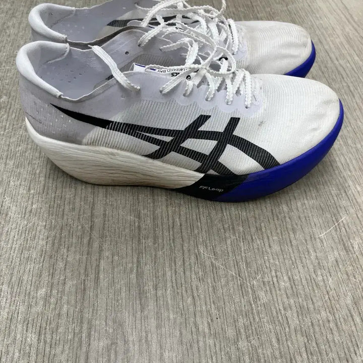 [BUNJANG] Asics Metaspeed Ray White/Cobalt Burst Running Shoes / 아식스 메타스피드 레이 화이트/코발트 버스트