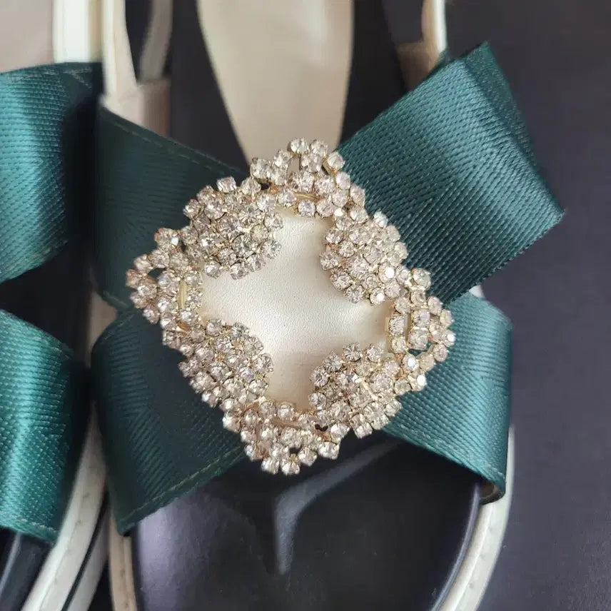 [BUNJANG] Clip Sandals with Cubic Ribbon for Women 230 / 클립샌들 큐빅 리본 샌들 230