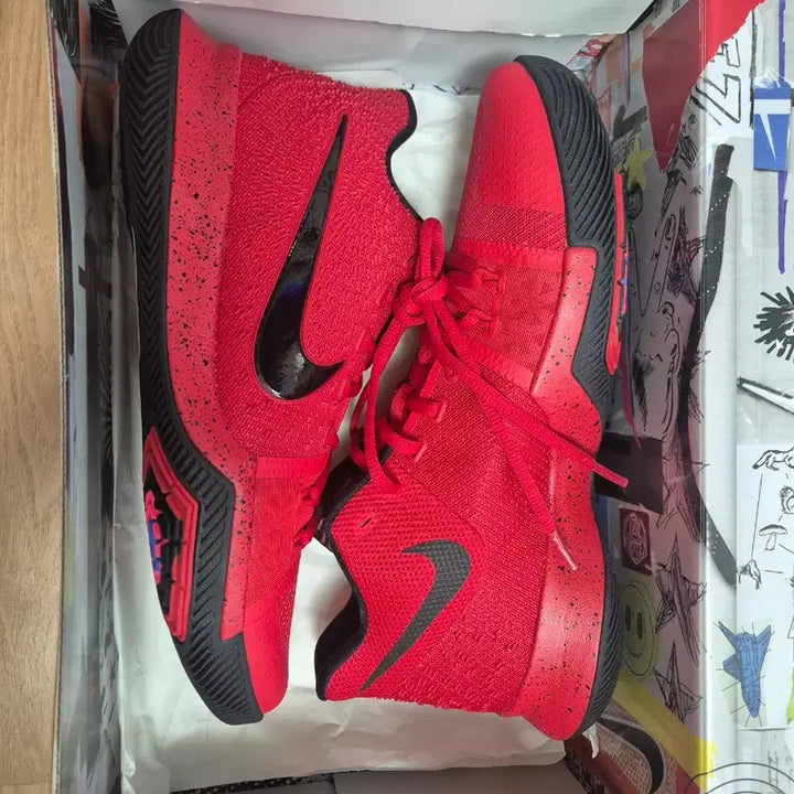 [BUNJANG] Kyrie 3 285 Sneakers / 카이리 3 285