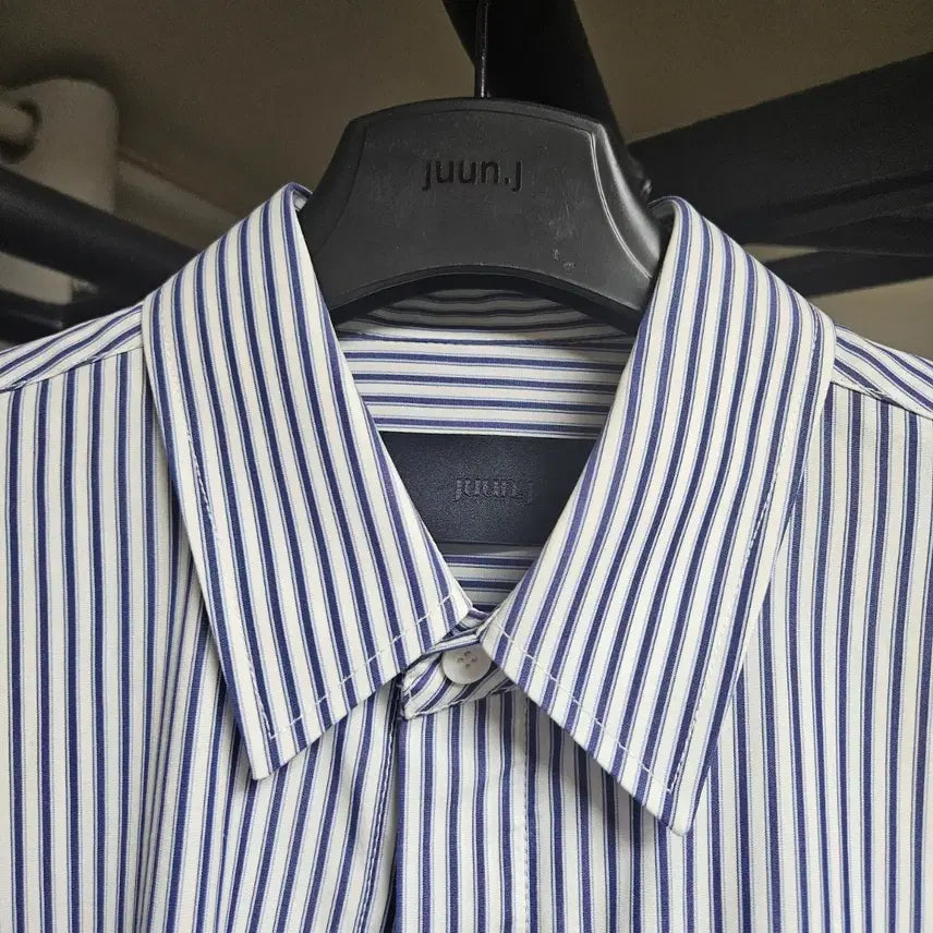 [BUNJANG] Juun.J 21FW Striped Shirt / 준지 21FW 스트라이프 셔츠 44사이즈
