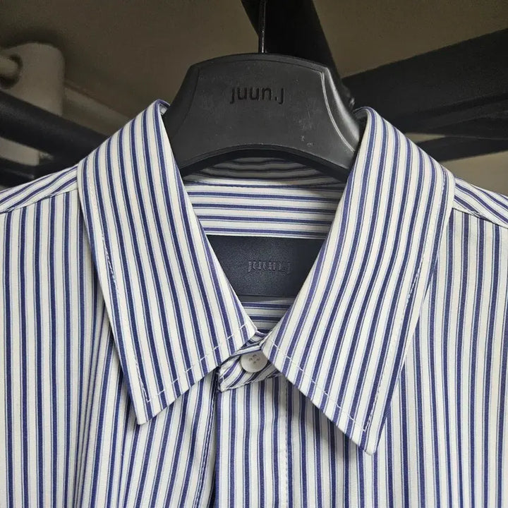 [BUNJANG] Juun.J 21FW Striped Shirt / 준지 21FW 스트라이프 셔츠 44사이즈
