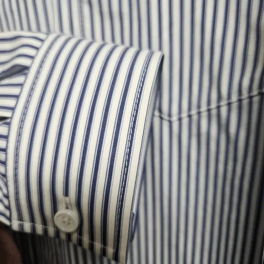 [BUNJANG] Juun.J 21FW Striped Shirt / 준지 21FW 스트라이프 셔츠 44사이즈