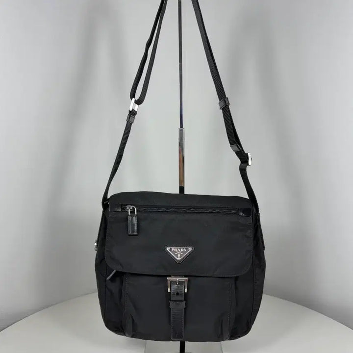 [BUNJANG] Prada Nylon Messenger Bag / 프라다 나일론 크로스백 메신저백