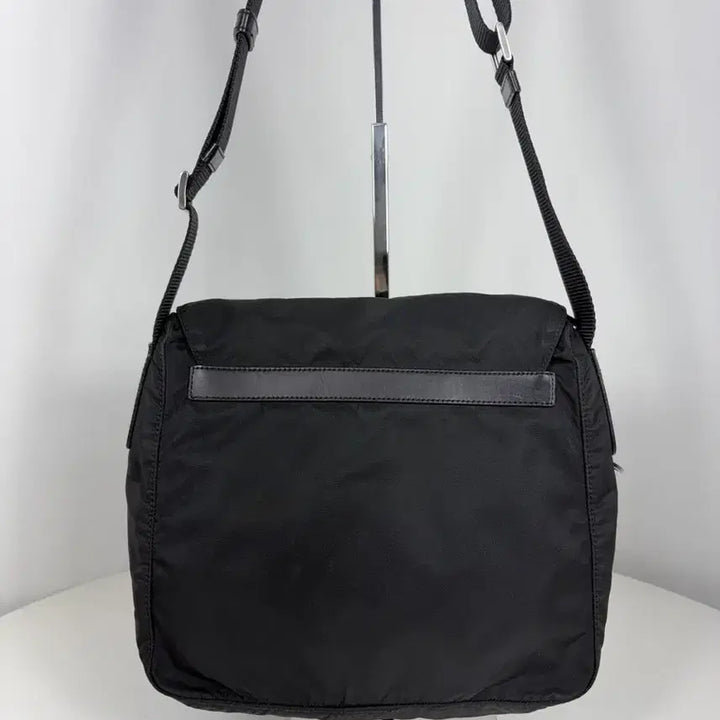 [BUNJANG] Prada Nylon Messenger Bag / 프라다 나일론 크로스백 메신저백
