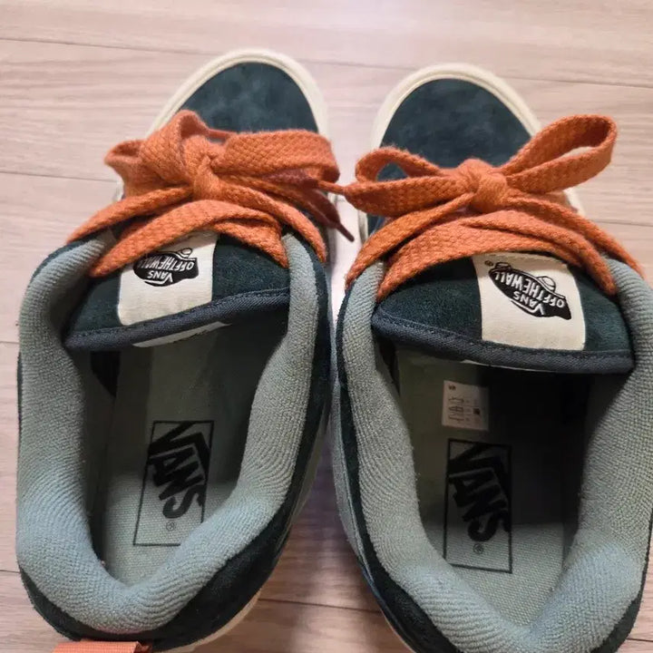 [BUNJANG] Vans Golden Hour New Skool Suede Sneakers / 반스 골든 아워 뉴 스쿨