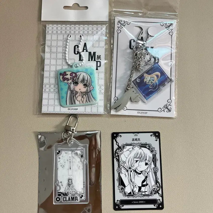 [BUNJANG] CLAMP Chobits Keyring &amp; Profile Card Bundle Set / 클램프전 clamp 쵸비츠 치이 아크릴/소프 키링  프로필카드 4종 일괄