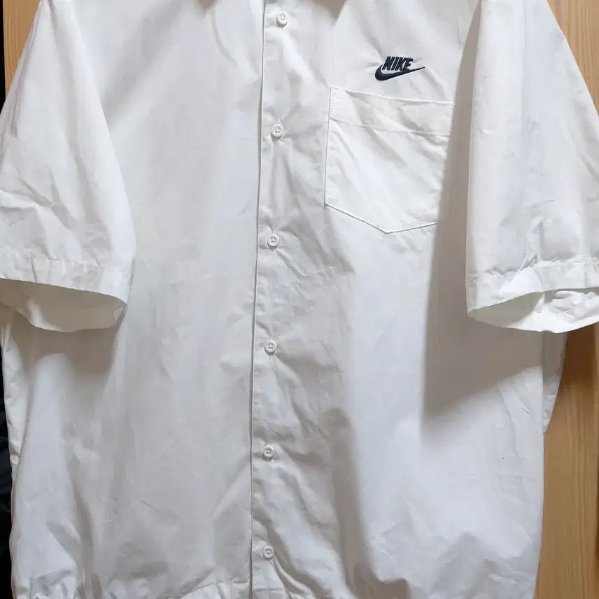 [BUNJANG] Nike Club Oxford Button-Up Shirt (L) / 나이키 클럽 옥스퍼드 버튼업 셔츠 L