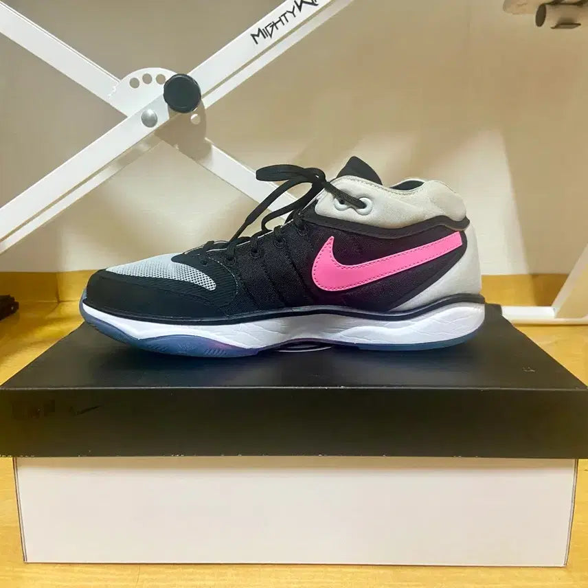 [BUNJANG] Nike GT Hustle 2 Basketball Shoes / [270] 나이키 지티 허슬2 농구화