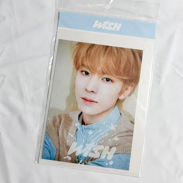 [BUNJANG] NCT WISH Yuushi Hologram Photocard Set / (미개봉) 유우시 데뷔 첫 엽서 홀로그램 포카 세트 엔시티 위시 콘서트