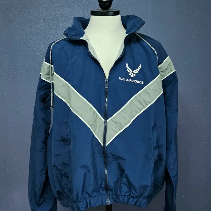 [BUNJANG] US Air Force IPFU Training Jacket (S/R) / 미공군 IPFU 트레이닝 자켓 S/R