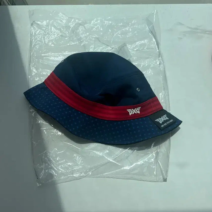 [BUNJANG] PXG 2024 Unisex American Flag Golf Bucket Hat / PXG 2024 남녀공용 성조기 골프 버킷모자