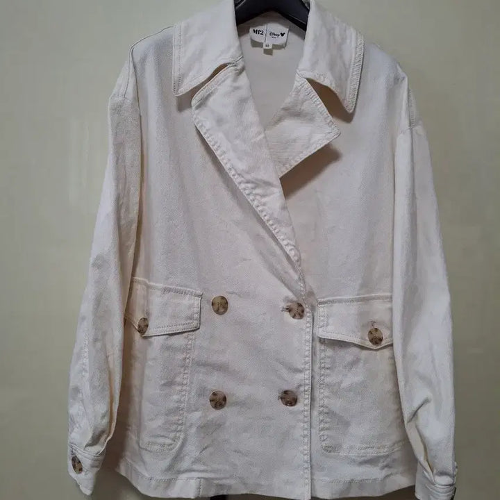 [BUNJANG] M12 x Disney Double Button Ivory Jacket / M12 디즈니 아이보리 더블 버튼 자켓 55  66   약간 A라인