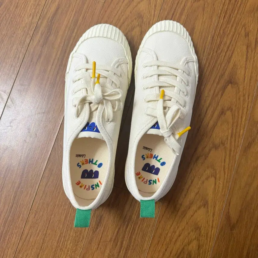 [BUNJANG] LIUNIC White Sneakers (New) / LIUNIC 류닉 화이트 스니커즈 새상품