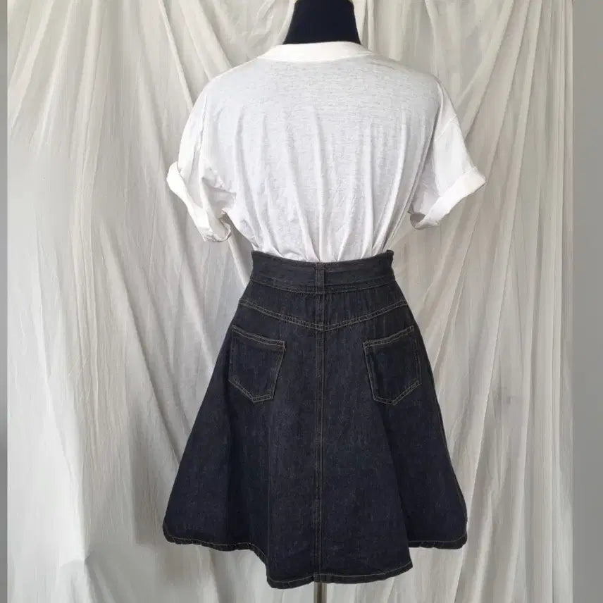 [BUNJANG] Black Denim Flare Skirt / 흑청 데님 플레어 스커트