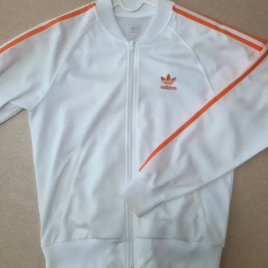 [BUNJANG] Adidas Vintage Track Jersey White Orange / 희귀 빈티지 아디다스 트랙 져지 흰색 주황색 정품
