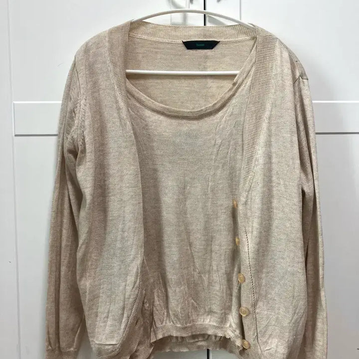[BUNJANG] Beige Sleeveless and Long-Sleeve Cardigan Set / 베이지나시 긴팔가디건 세트