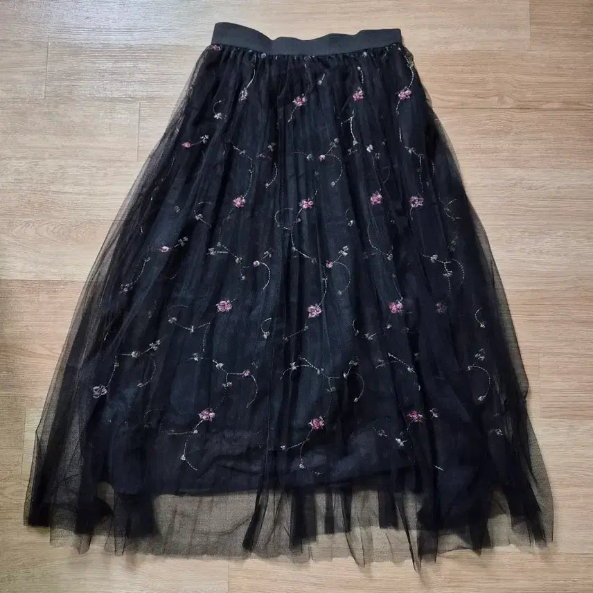 [BUNJANG] Black Mesh Floral Waistband Skirt / (새상품)망사 검정색 꽃 허리밴딩 치마 스커트(프리사이즈)