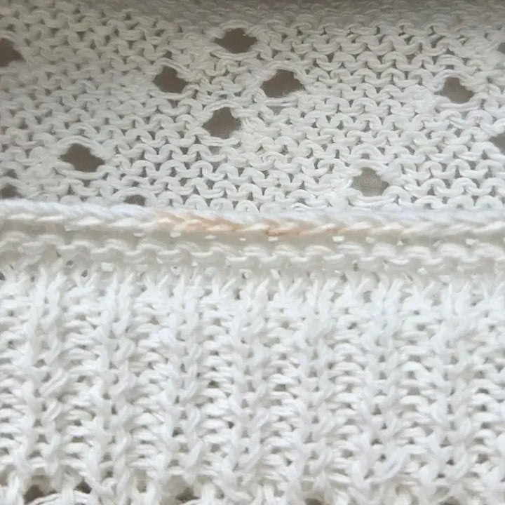 [BUNJANG] Melounge Crochet Knit Top / 멜라운지 크로쉐 니트