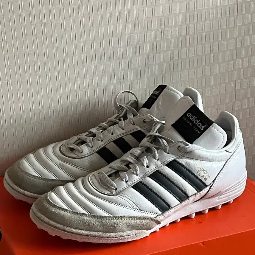 [BUNJANG] Adidas Mundial TF Soccer Cleats / 아디다스 문디알 tf 290