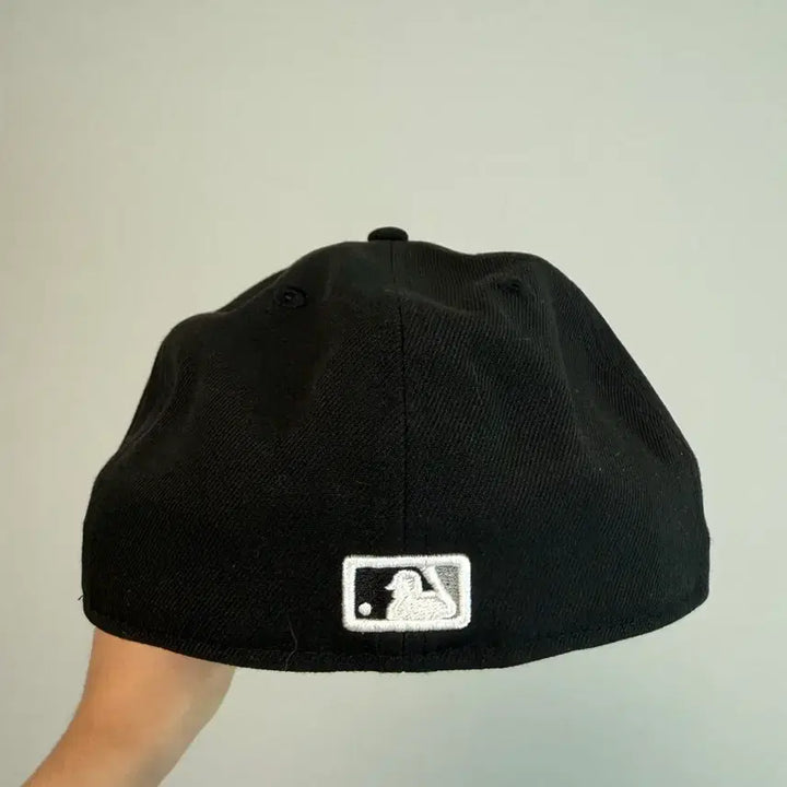 [BUNJANG] New Era MLB Authentic Chicago White Sox Game Cap Black / 뉴에라 MLB 어센틱 시카고 화이트 삭스 게임 캡 블랙