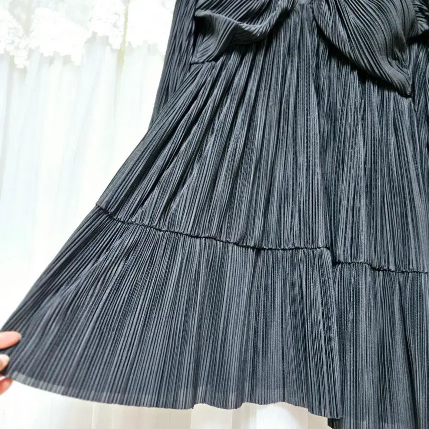 [BUNJANG] H&amp;M Pleated Dress / H&amp;M플리츠원피스