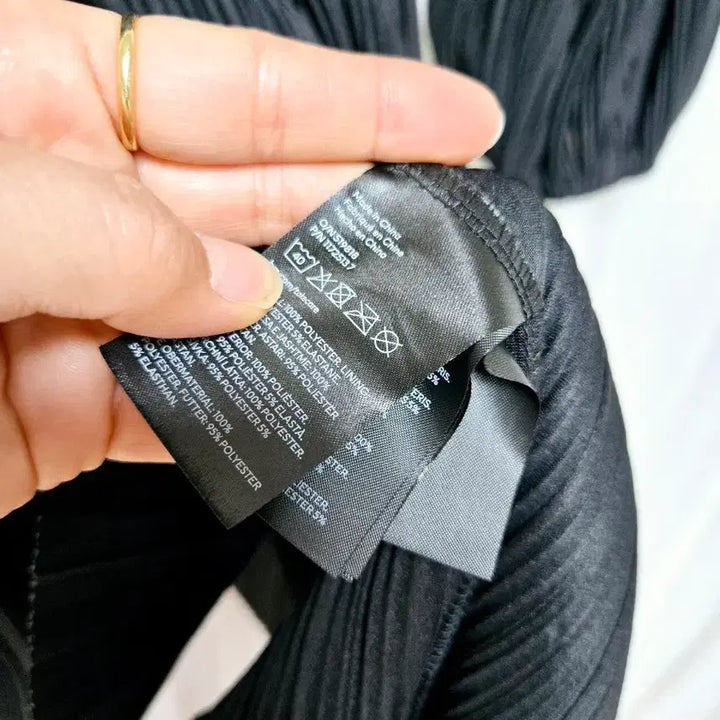 [BUNJANG] H&amp;M Pleated Dress / H&amp;M플리츠원피스