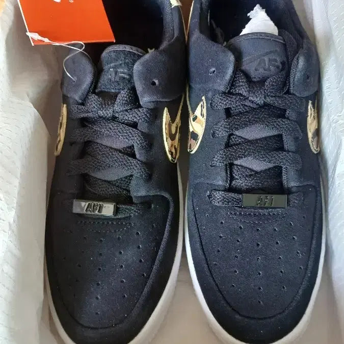 [BUNJANG] Nike Air Force 1 Leopard Sage Sneakers / 새제품)나이키 에어포스1 블랙 레오파드 세이지
