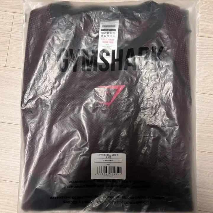 [SOLD OUT] 짐샤크 오닉스 v5 레드 반팔 L