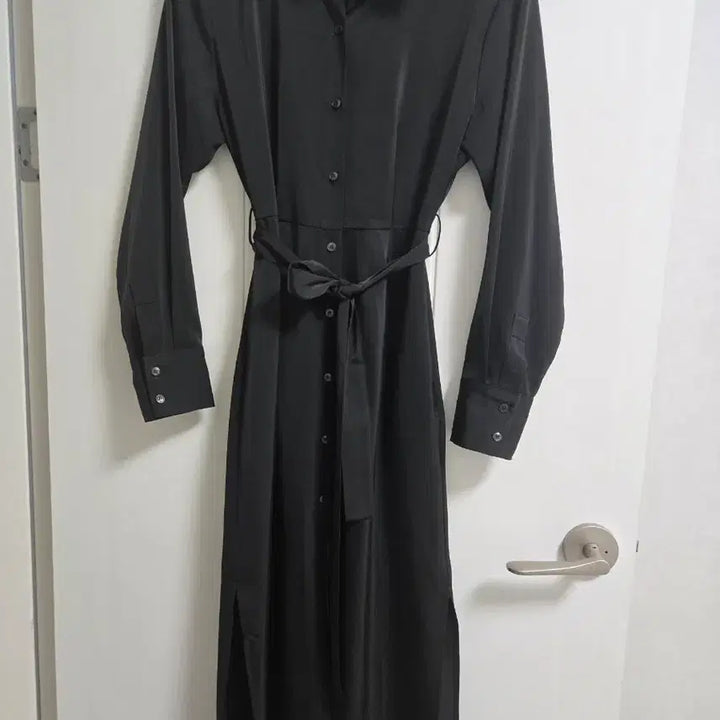 [BUNJANG] The Laundress Black Shirt Dress / (새컨디션) 더로랑 블랙 터 셔츠 원피스