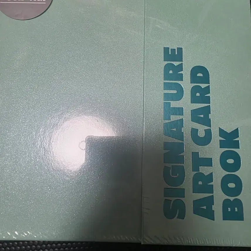 [SOLD OUT] 롯데시네마 아트카드북 미개봉