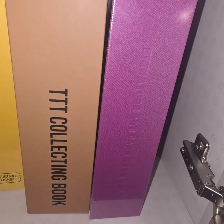 [SOLD OUT] 롯데시네마 아트카드북 미개봉
