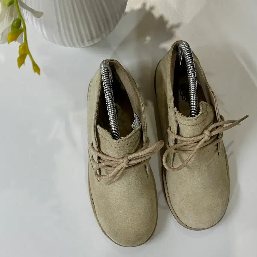 [BUNJANG] UGG Classic Suede Leather Boots Beige / 어그 클래식 양가죽 스웨이드 슈즈 워커 부츠 220