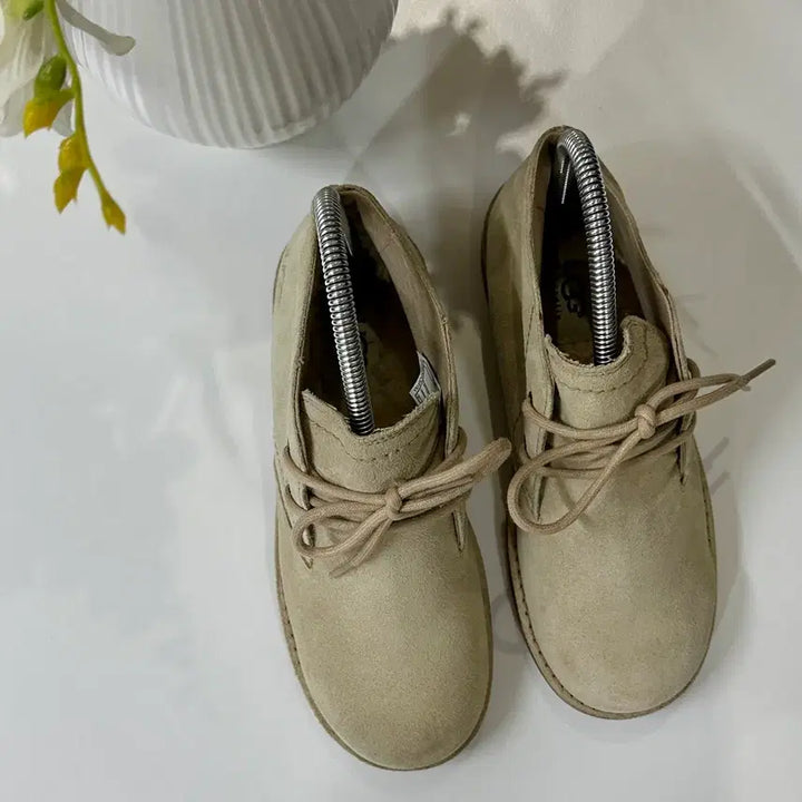 [BUNJANG] UGG Classic Suede Leather Boots Beige / 어그 클래식 양가죽 스웨이드 슈즈 워커 부츠 220