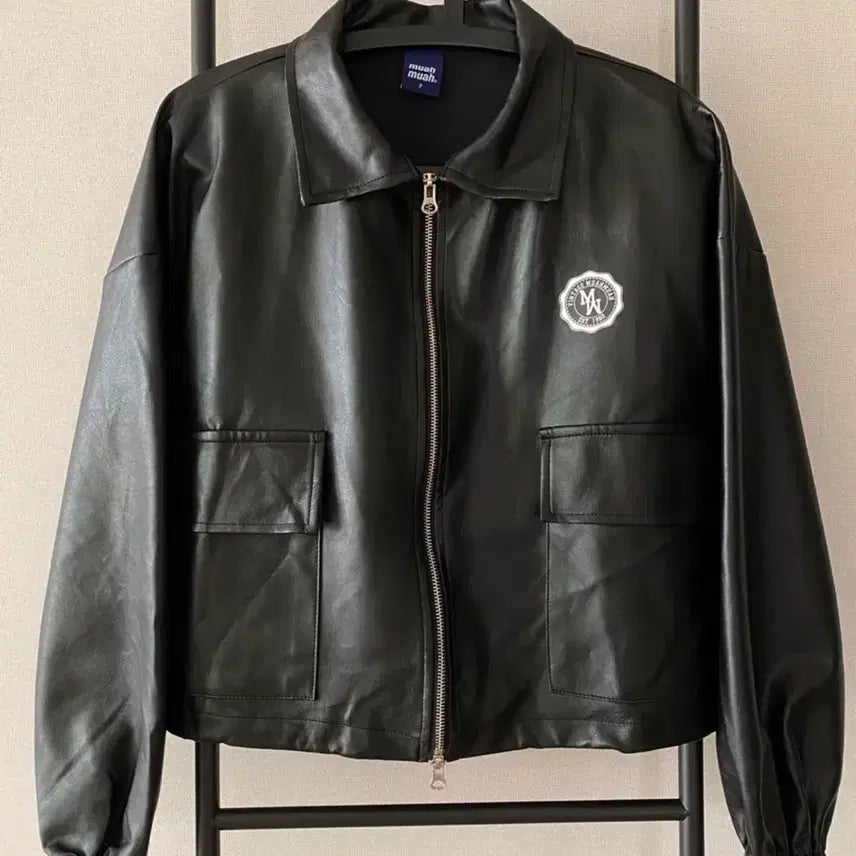 [BUNJANG] Muahmuah Faux Leather Jacket / 무아무아 레자자켓