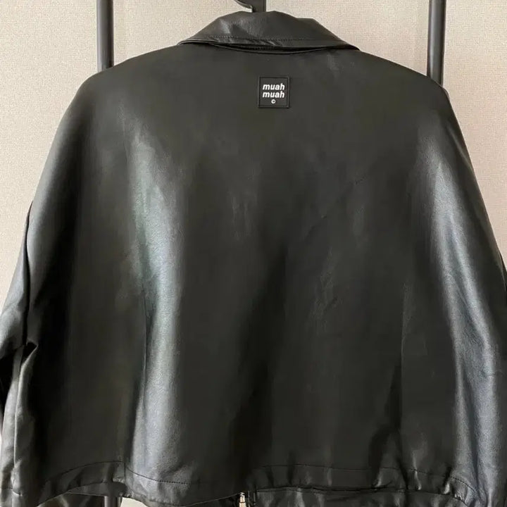[BUNJANG] Muahmuah Faux Leather Jacket / 무아무아 레자자켓
