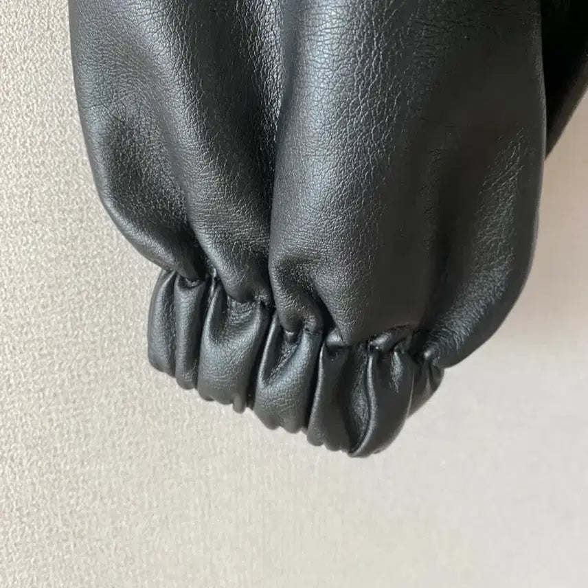 [BUNJANG] Muahmuah Faux Leather Jacket / 무아무아 레자자켓