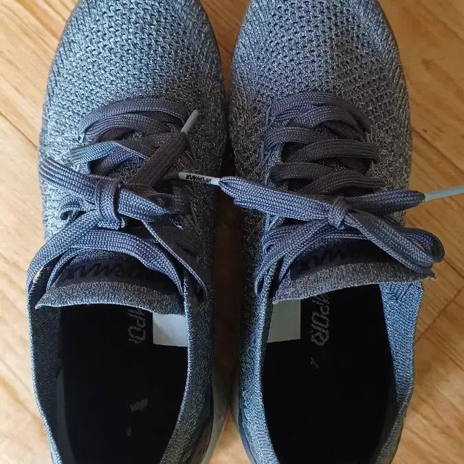 [BUNJANG] Nike Air VaporMax Flyknit Sneakers / 나이키 에어 베이퍼맥스 플라이니트 245mm