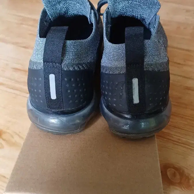 [BUNJANG] Nike Air VaporMax Flyknit Sneakers / 나이키 에어 베이퍼맥스 플라이니트 245mm