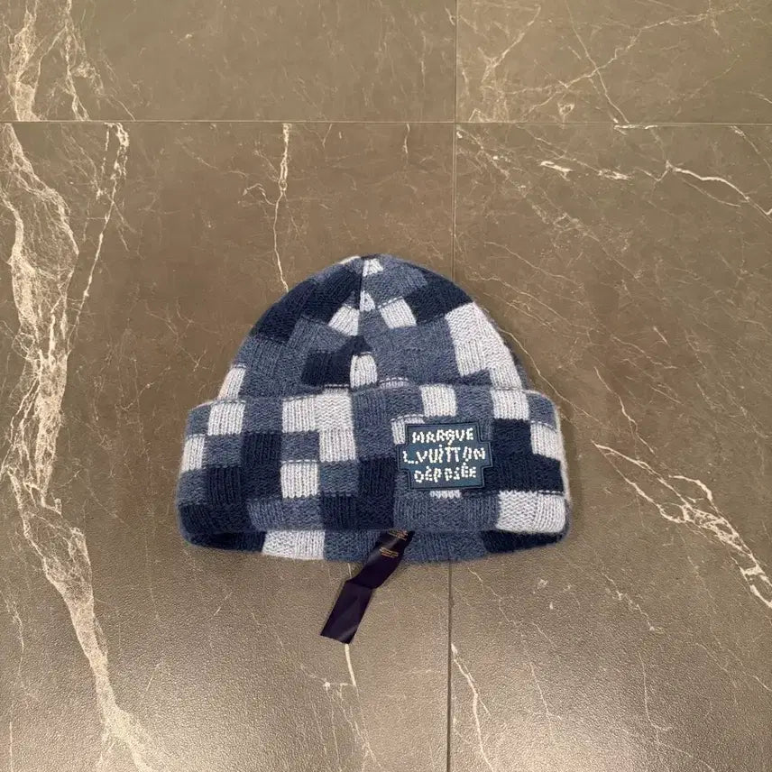 [BUNJANG] Louis Vuitton Damier Chunky Beanie / 루이비통 다미에 청키 비니