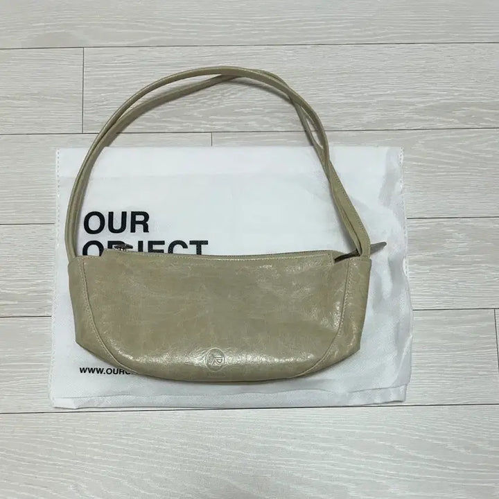 [BUNJANG] Auro Tamburyn Bag Sand Handbag / 아우로 탬버린백 샌드 가방