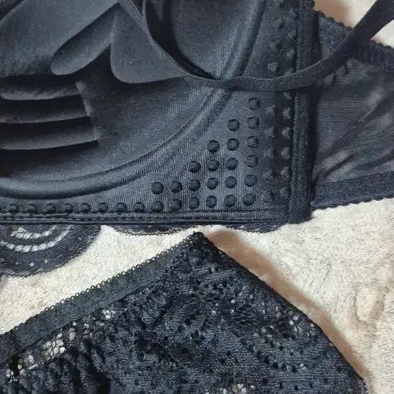 [BUNJANG] Black Lace Bra and Panty Set / 블랙 레이스브라+팬티세트(새상품)