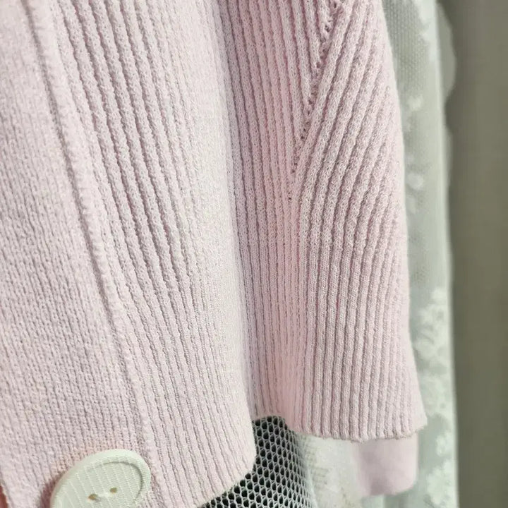 [BUNJANG] Pink V-Neck Knit Cardigan / 핑크색 브이넥 니트 가디건(새상품)