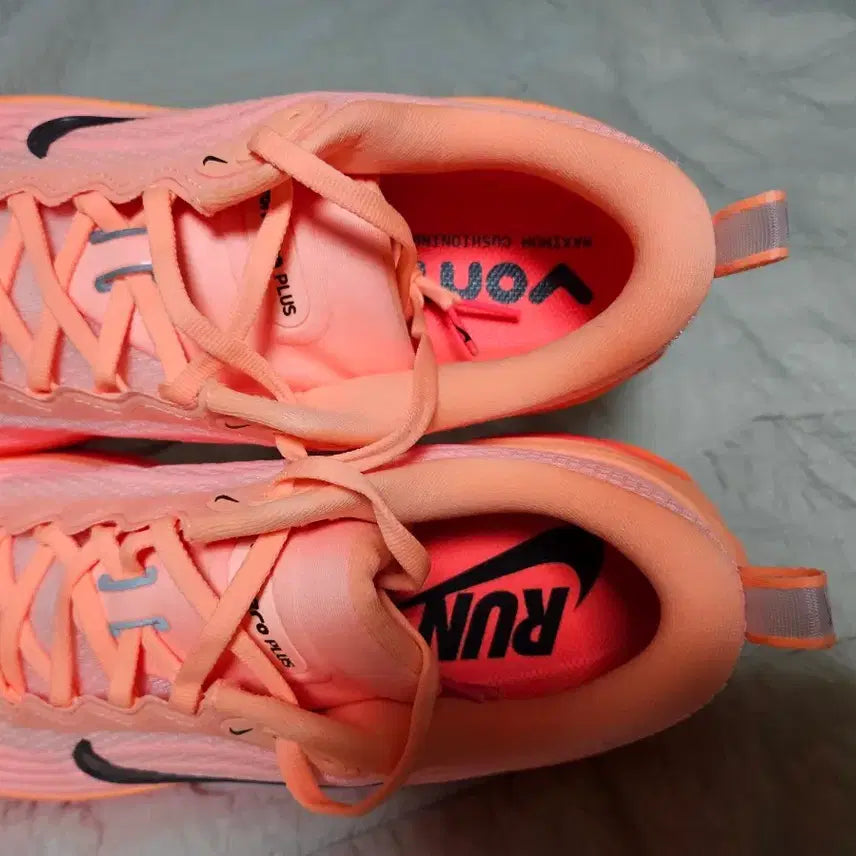 [BUNJANG] Nike Vomero Plus 285mm Running Shoes / 나이키 보메로 플러스 285mm