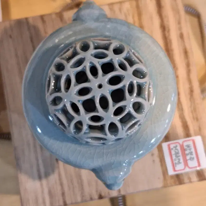 [BUNJANG] Hyuksan Bang Cheol-ju Celadon Incense Burner / 도자기 향로