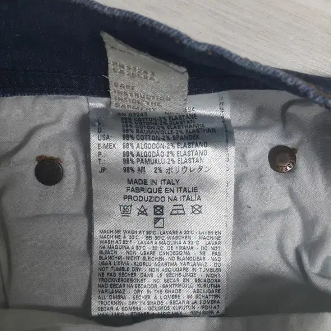[BUNJANG] DIESEL 디젤(사방스판) TEPPHAR 32인치(No.58)이태리판! / DIESEL 디젤(사방스판) TEPPHAR 32인치(No.58)이태리판!