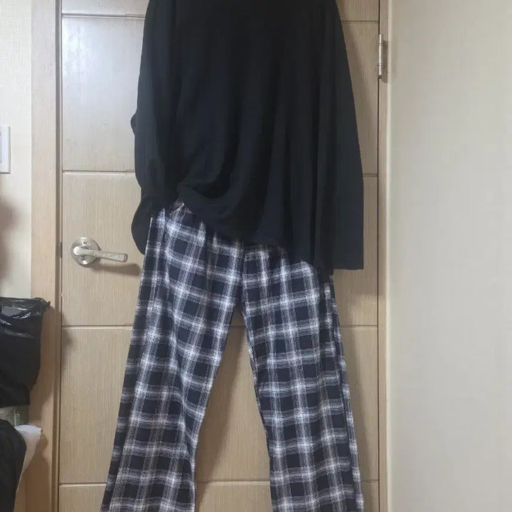 [BUNJANG] Black Checker Setup Oversized Top &amp; Semi-Wide Pants Set / 블랙 체커 셋업