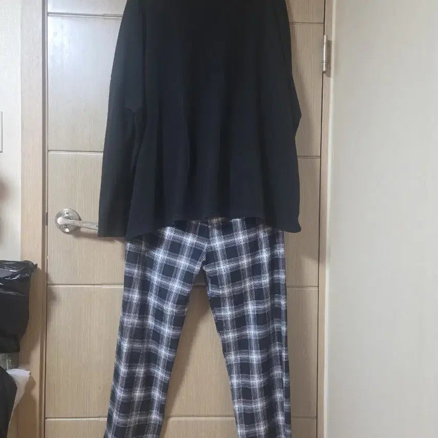 [BUNJANG] Black Checker Setup Oversized Top &amp; Semi-Wide Pants Set / 블랙 체커 셋업