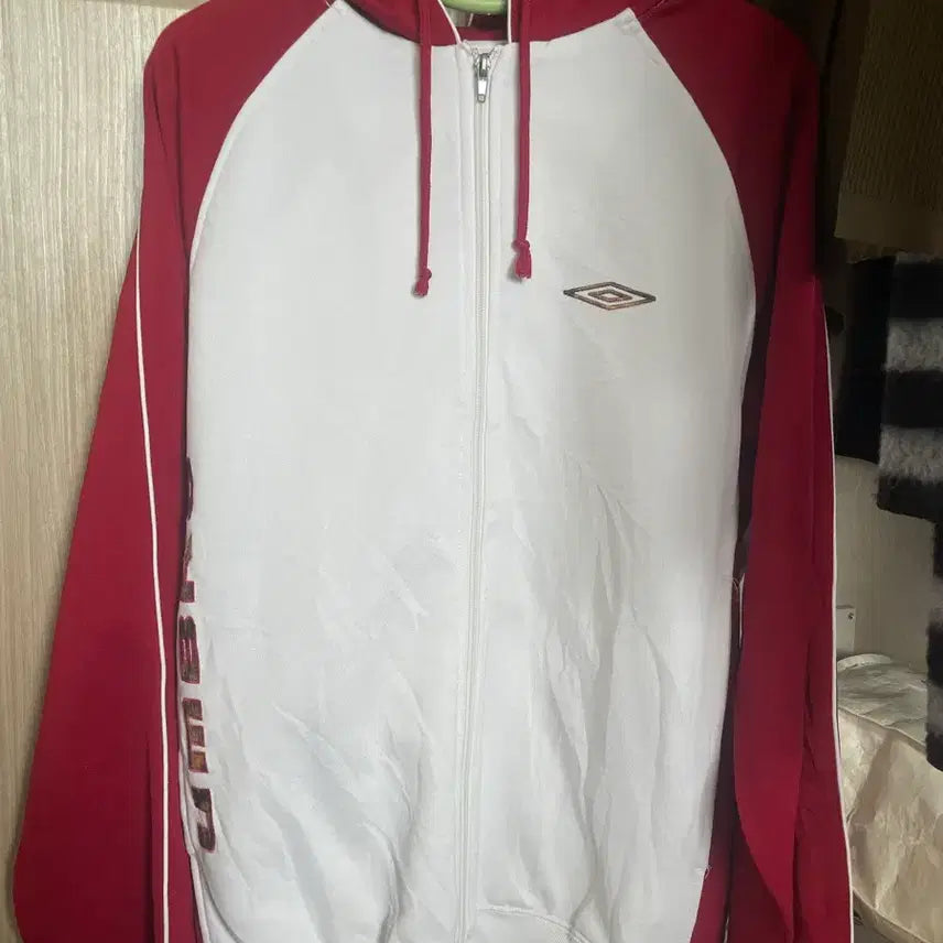 [BUNJANG] Umbro Vintage Hooded Zip-up / 엄브로 빈티지 후드집업