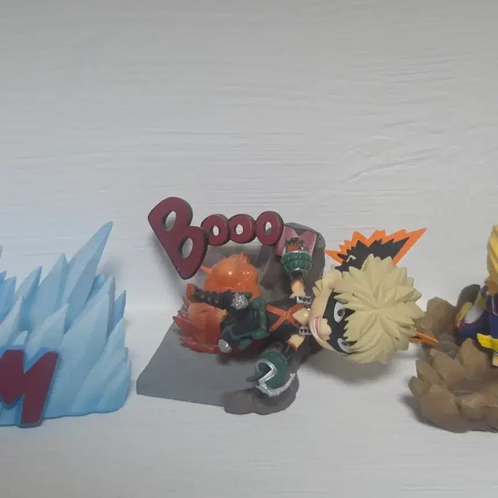 [BUNJANG] My Hero Academia Bakugo Figure Pencil Holder / 나의 히어로 아카데미아  바쿠고 피규어 연필꽂이