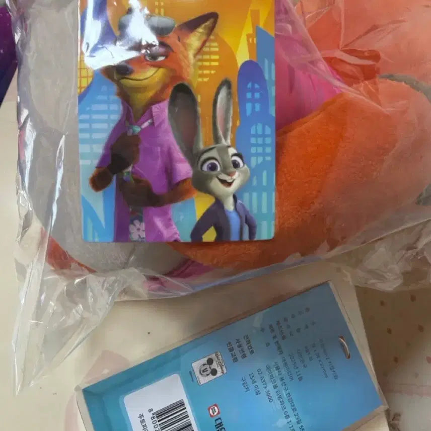 [BUNJANG] Zootopia Nick Wilde Doll &amp; Keyring Set / 주토피아 닉 와일드 인형 + 키링 세트 새상품